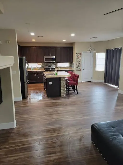 5 Bed- Strip 8Mil, Dwntown 4.5Mi Villa Las Vegas Holiday home